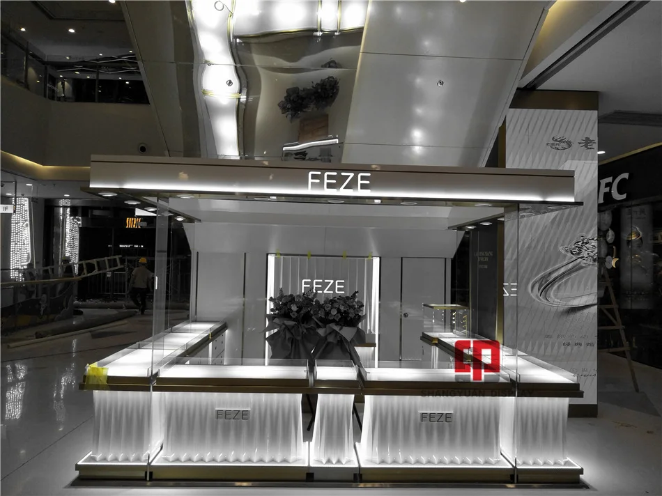 Fashion jewelry kiosk showcase customization jewelry store design wooden paint display cabinet manufacturer