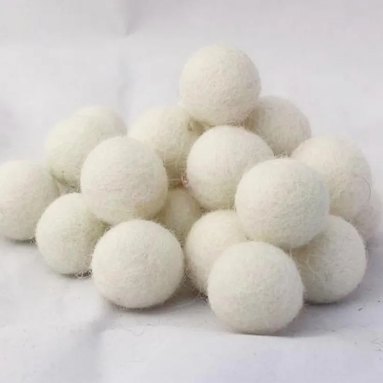 Оптовая продажа, качественные игрушечные шарики 2 см или 20 мм, декоративные шерстяные войлочные шарики
