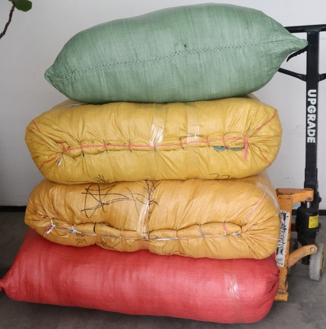 Child Cloth High Quality Stock Lot Super Low Price