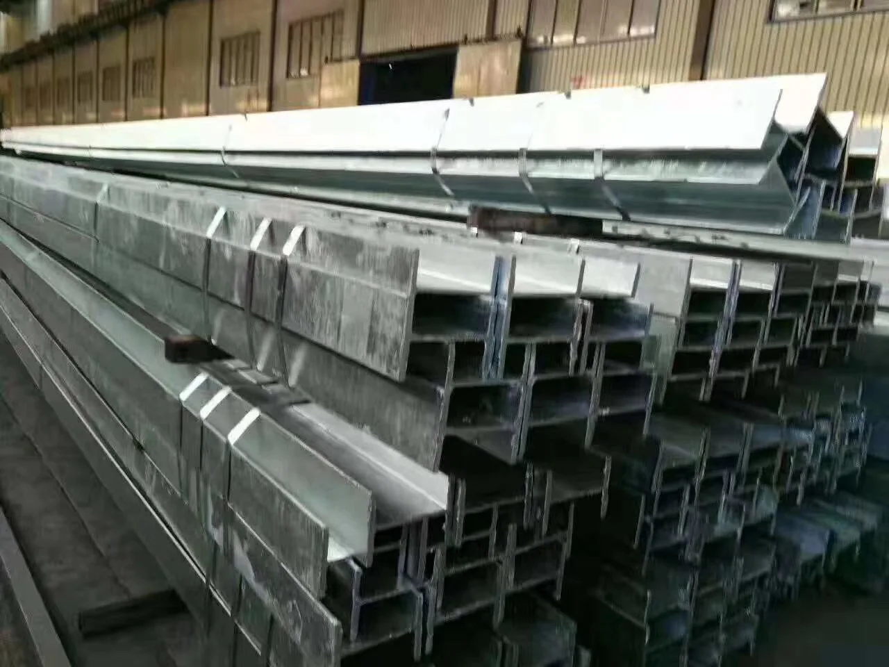 ASTM A992 широкофланцевый Железный стальной канал W 8*15 H луч Новый H-луч горячекатаный мягкий высокого