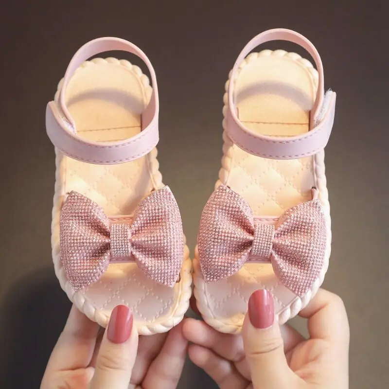
Factory direct sale hot sale discount princess style customizable bow knot PVC comfortable girls sandals 