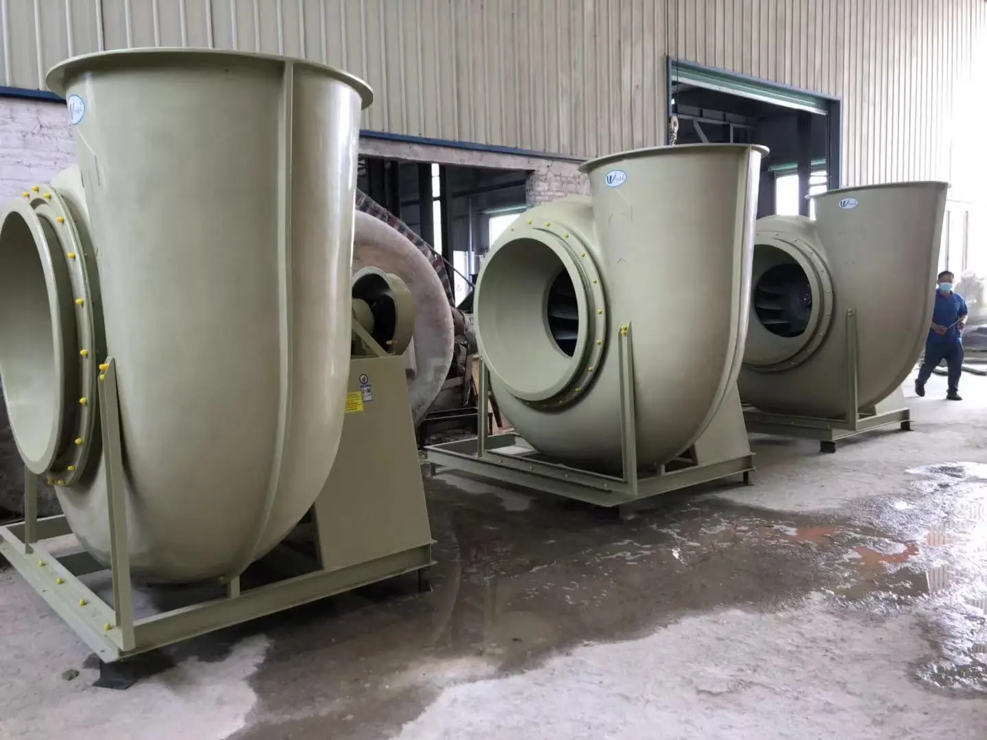 Directly operated by the manufacturer Glass Fiber Reinforced Centrifugal circulation fan