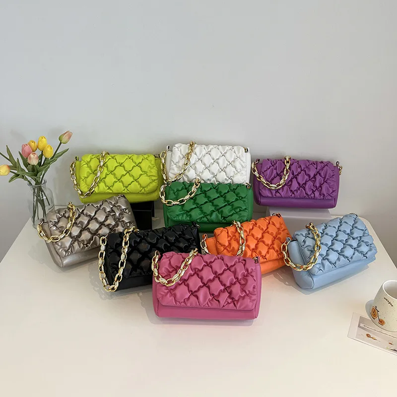 2022 New Arrival Woman Bags Brand Golden Chain PU Leather Shoulder Bags Ladies Trendy Fashion Handbags For Women Luxury