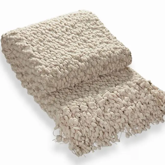Wholesale Plain Style 82%Polyester 12%Acrylic Yarn Dyed Chunky Boucle Fancy Dot Woven Blanket