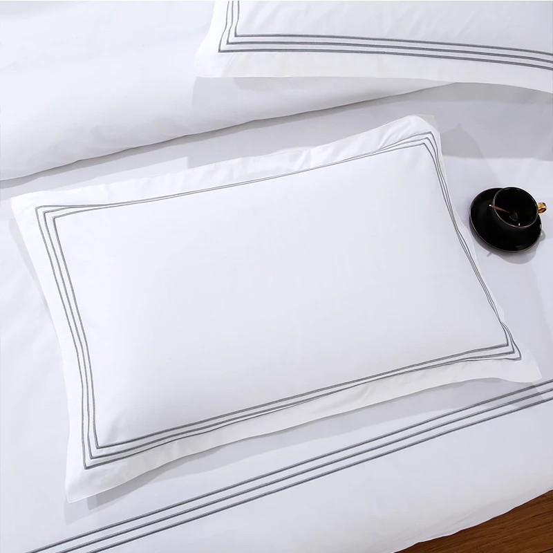 Wholesale Luxury Bedding Set 100% Cotton Twill Stripes Pattern 200TC 300TC Includes Bed Sheet and Duvet Cover