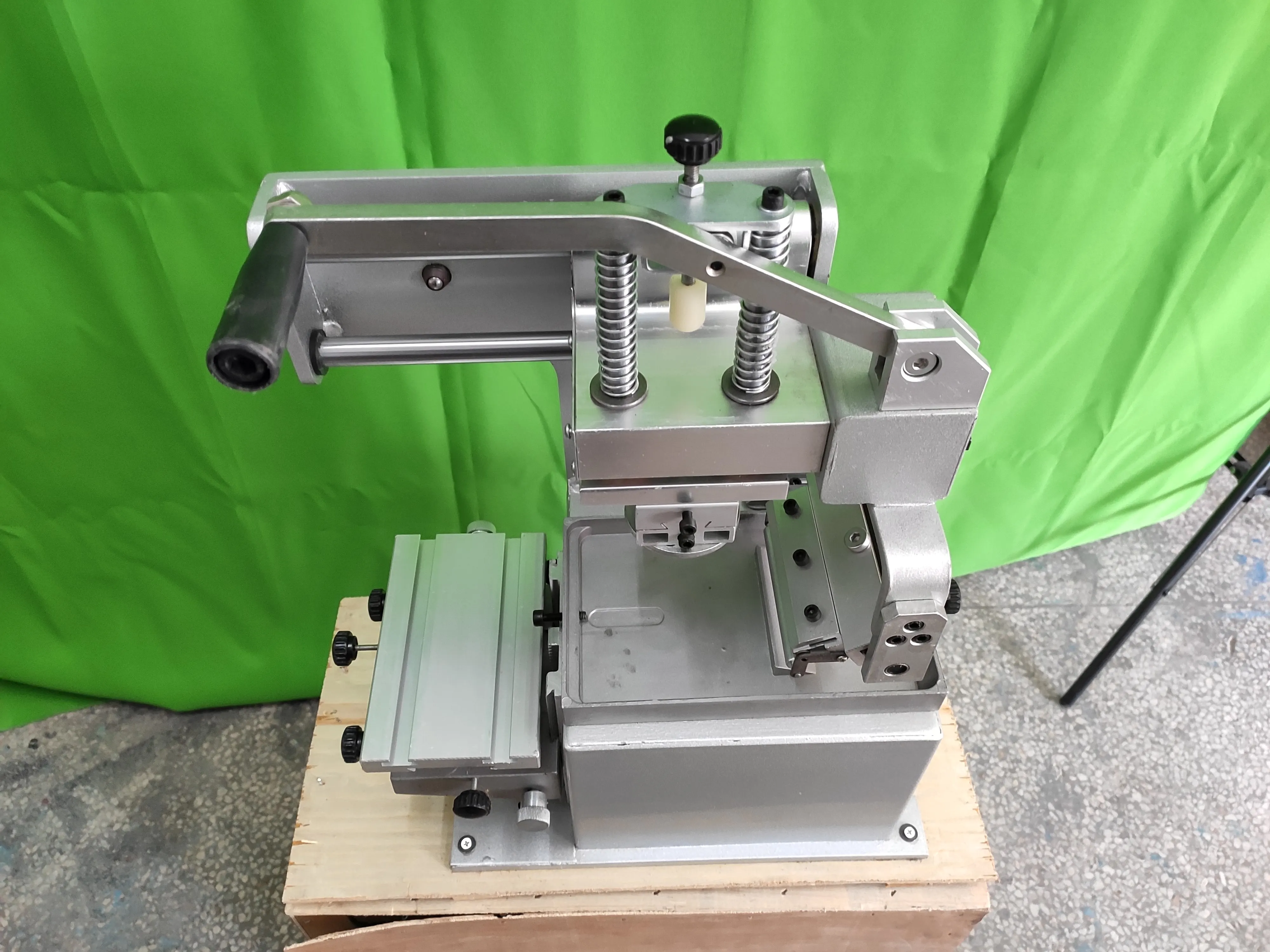 Горячая Распродажа! Ручной принтер для печати на шлеме и футболках