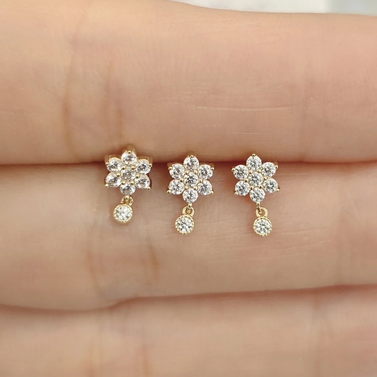 Calendo Fine Jewelry  14k solid gold Threaded  Labret  End With Stainless Steel Thread Screw Leaf Piercing Earring  Nose Top