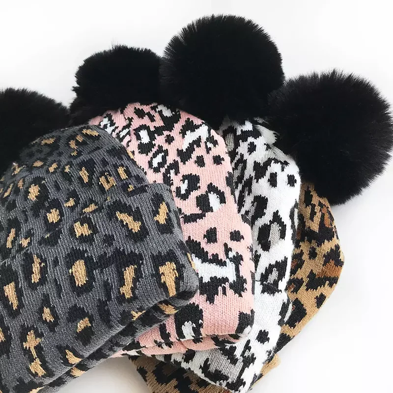 Wholesale New Lady Cheetah Leopard Pom Pom Knitted Hat Fashion Women Kids Winter Hats Toddler Kids Baby Beanies