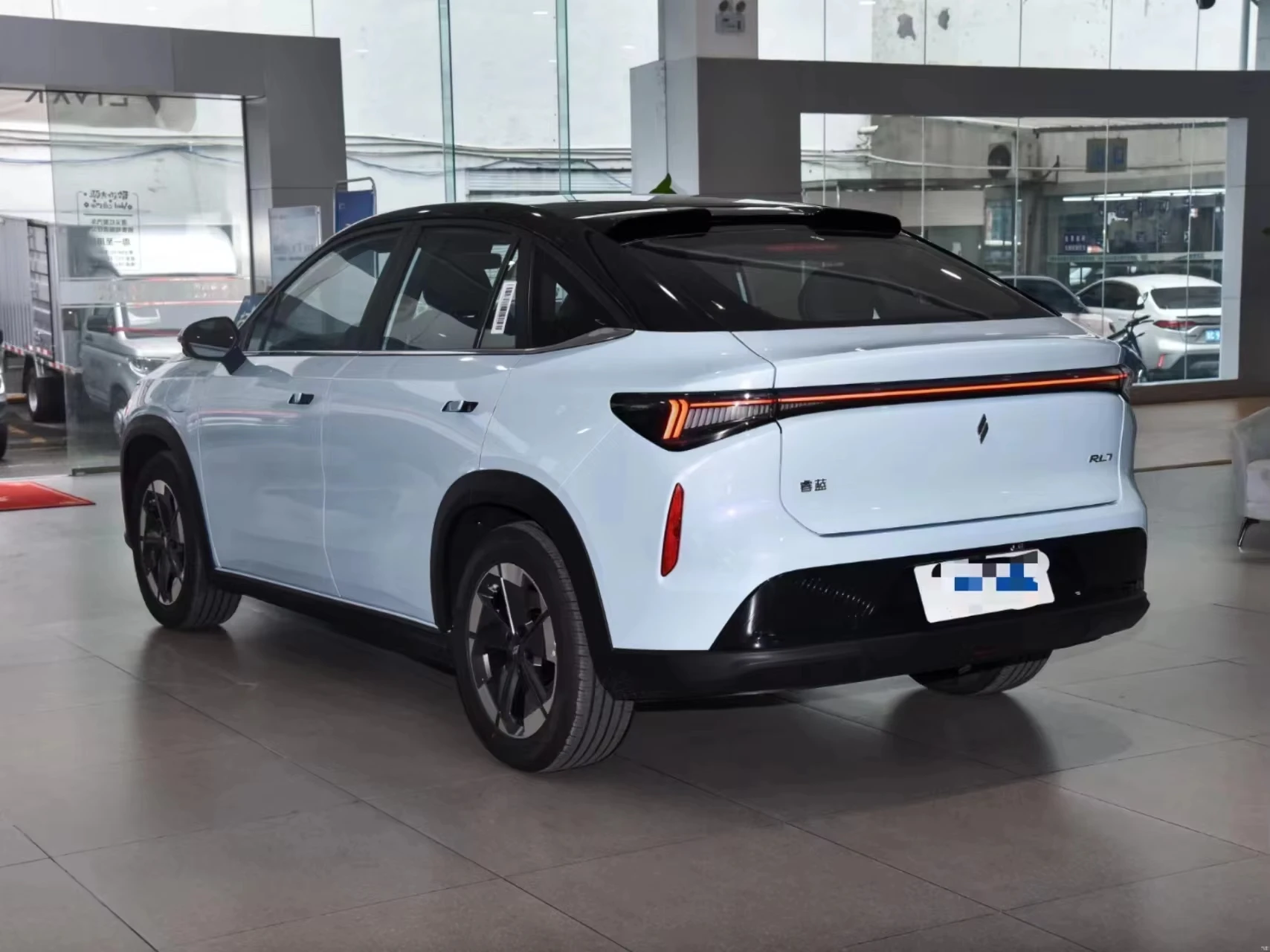 Лидер продаж чистый электрический внедорожник Geely Livan 7 для взрослых 450/605 км дальнего действия новые энергетические автомобили Ev City