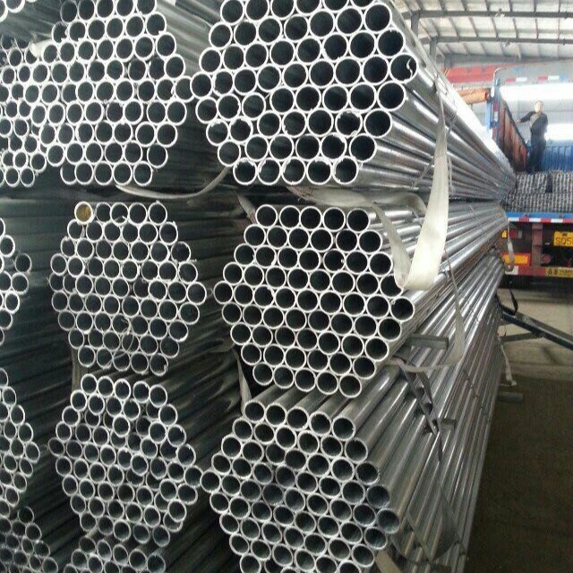 Seamless and Welded Carbon Steel Pipe Tube in Various Material Grades Plate Type