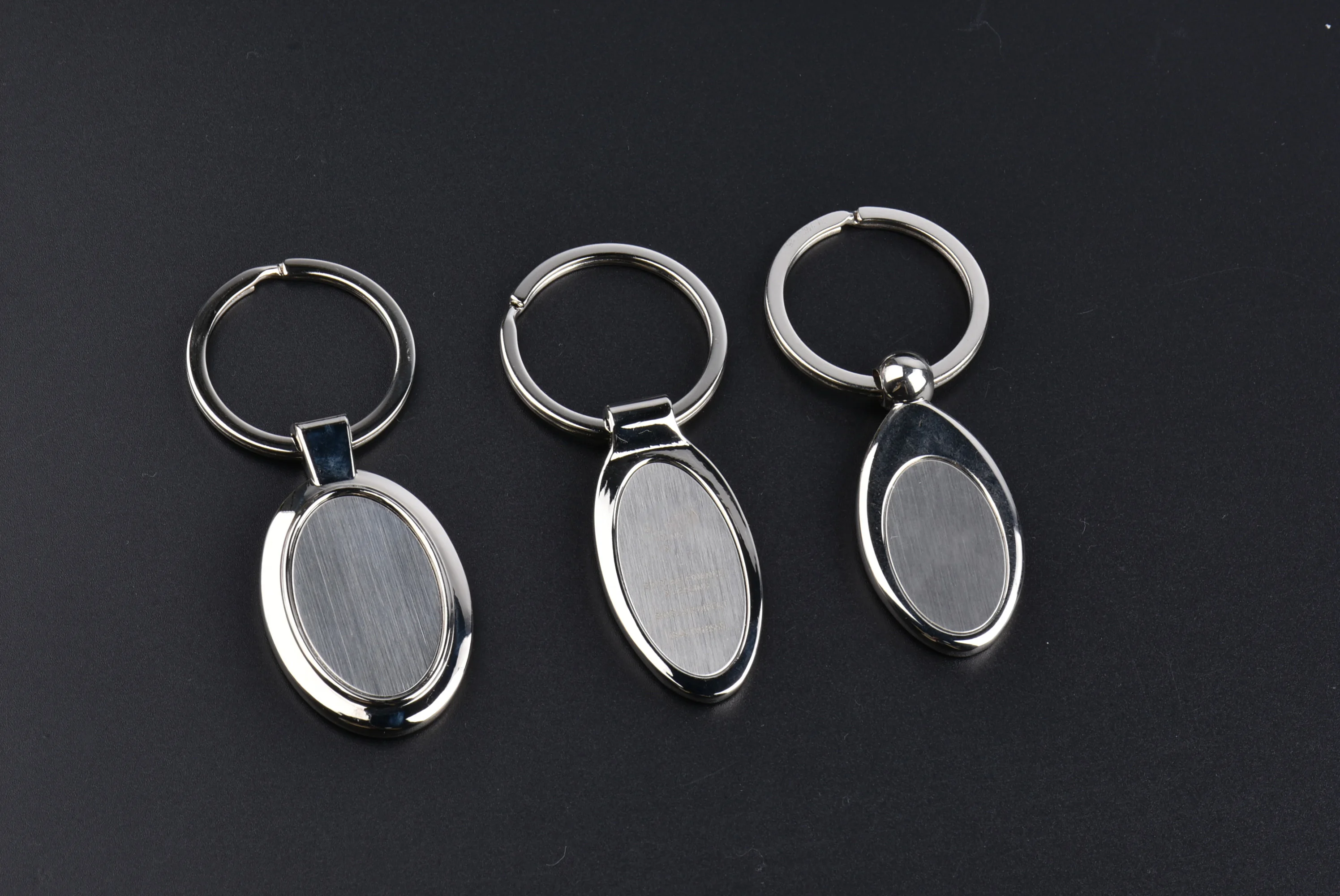 
Custom High Quality Company Logo Metal Die Cast Metal Keychain Maker 