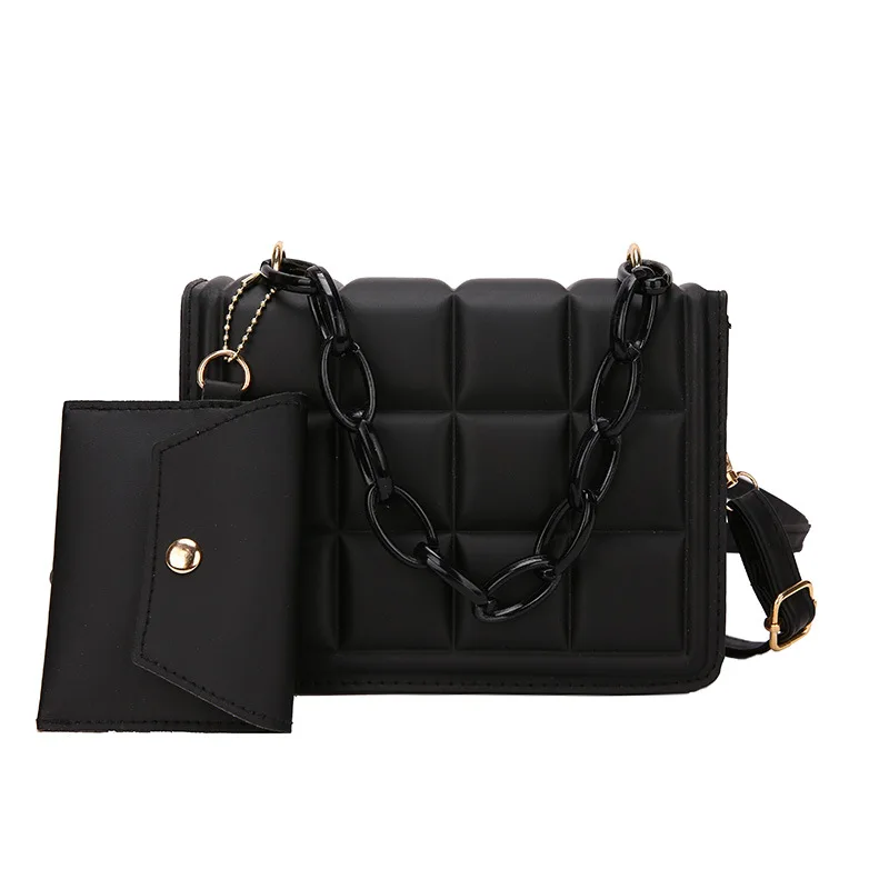 2024 Summer New Trend Casual Simple Lady Handbag Pure Color Small Square Shoulder Bag with Thick Chain PVC Lining