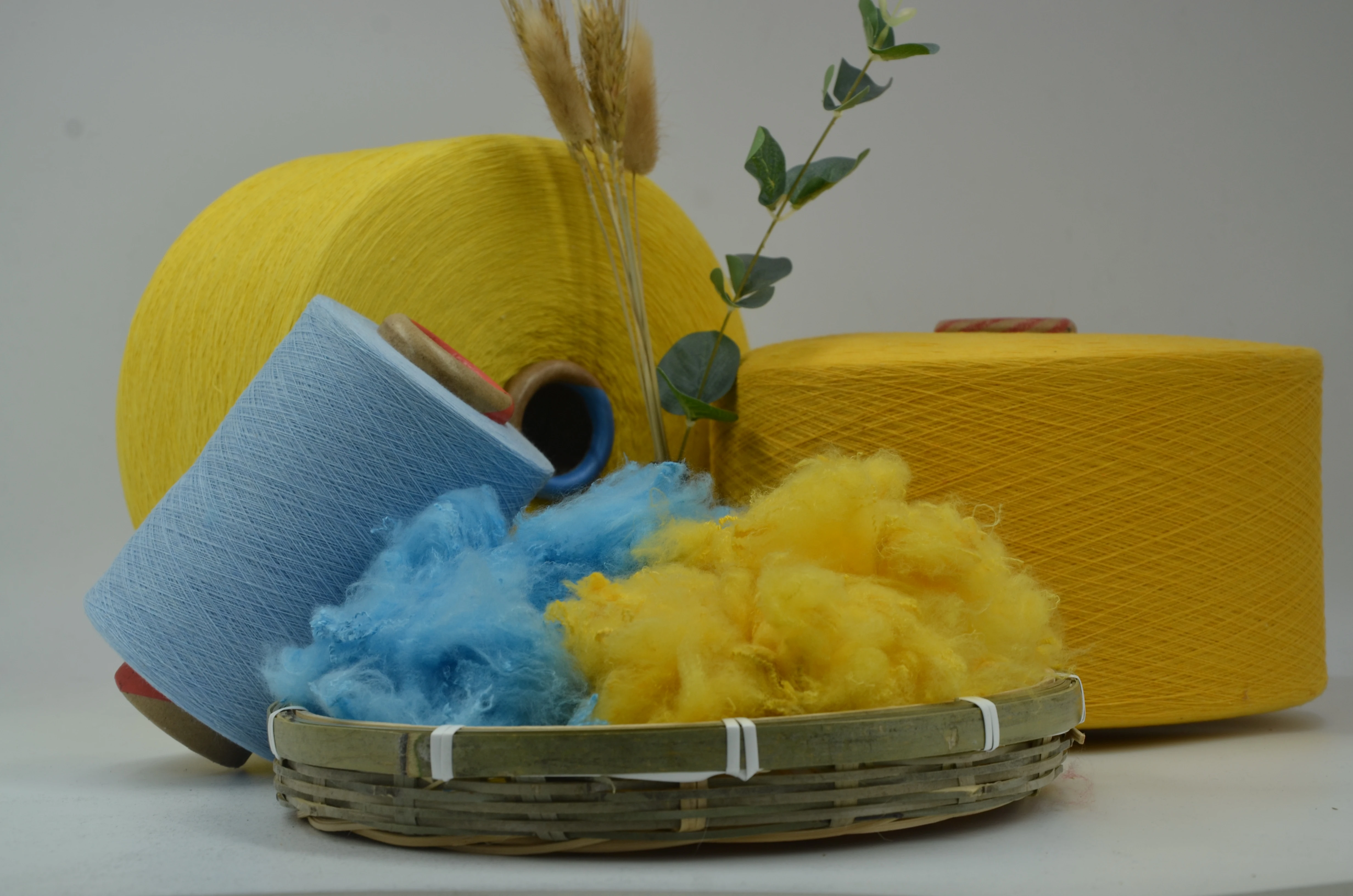 Vietnam factory Regenerated OE Blended Recycled Cotton Polyester Socks Yarn 50/50 For Weaving & Knitting