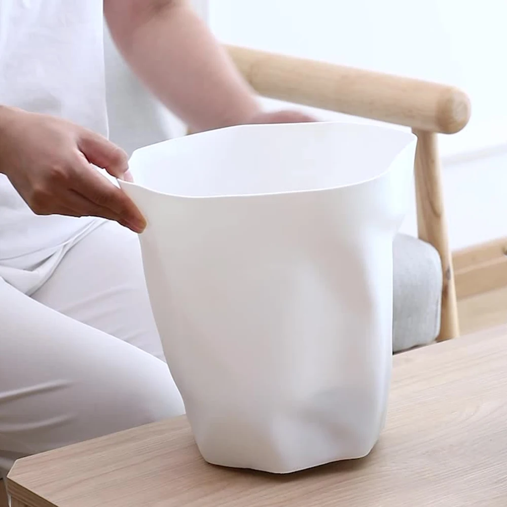 Wholesale custom logo high quality round plastic trash can 27cm Standing trash bin