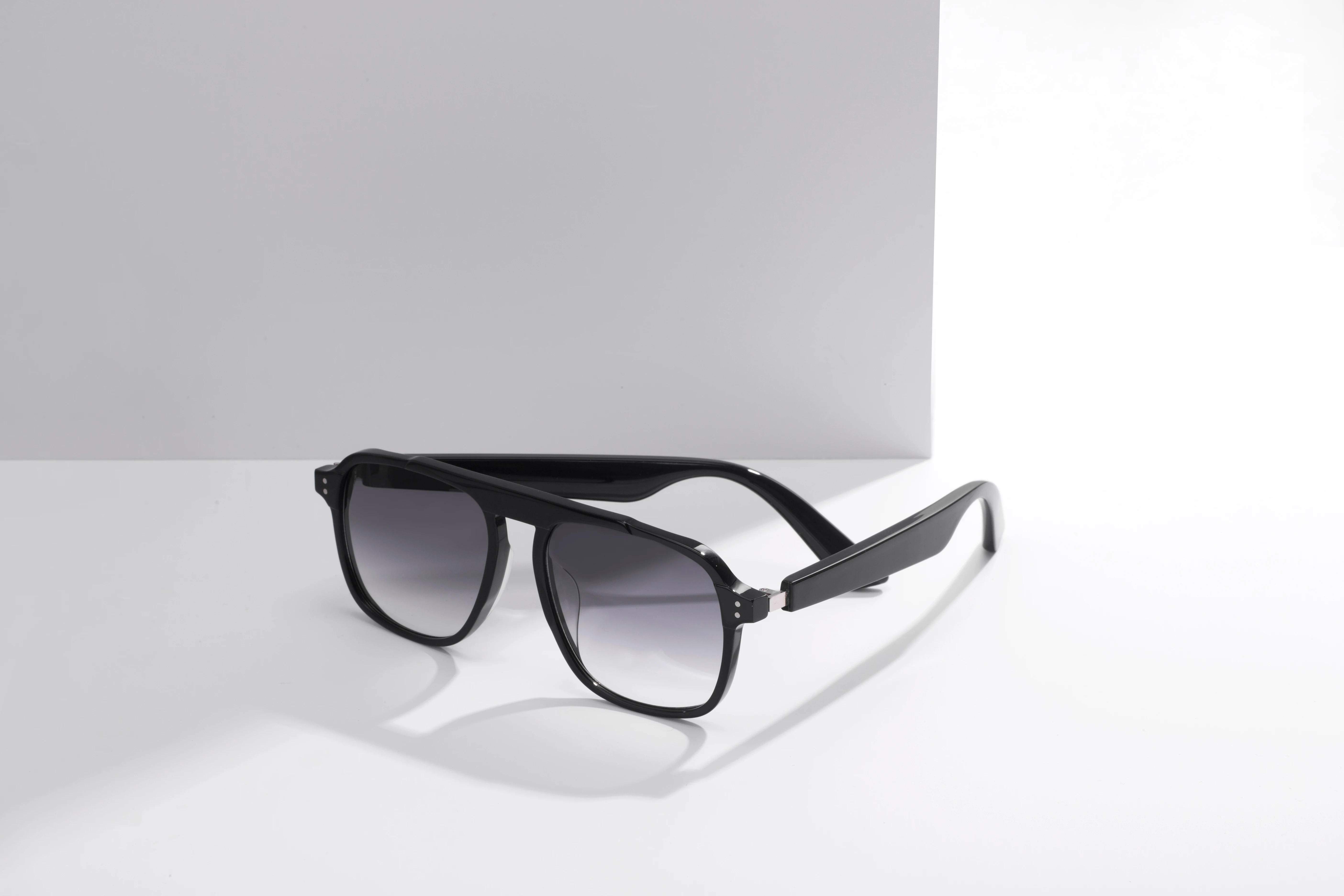 2022 Audio Blue Tooth Optical Eyewear Frames Sports Polarized Smart Music  Calling Wireless Earphone Progressive Sunglass