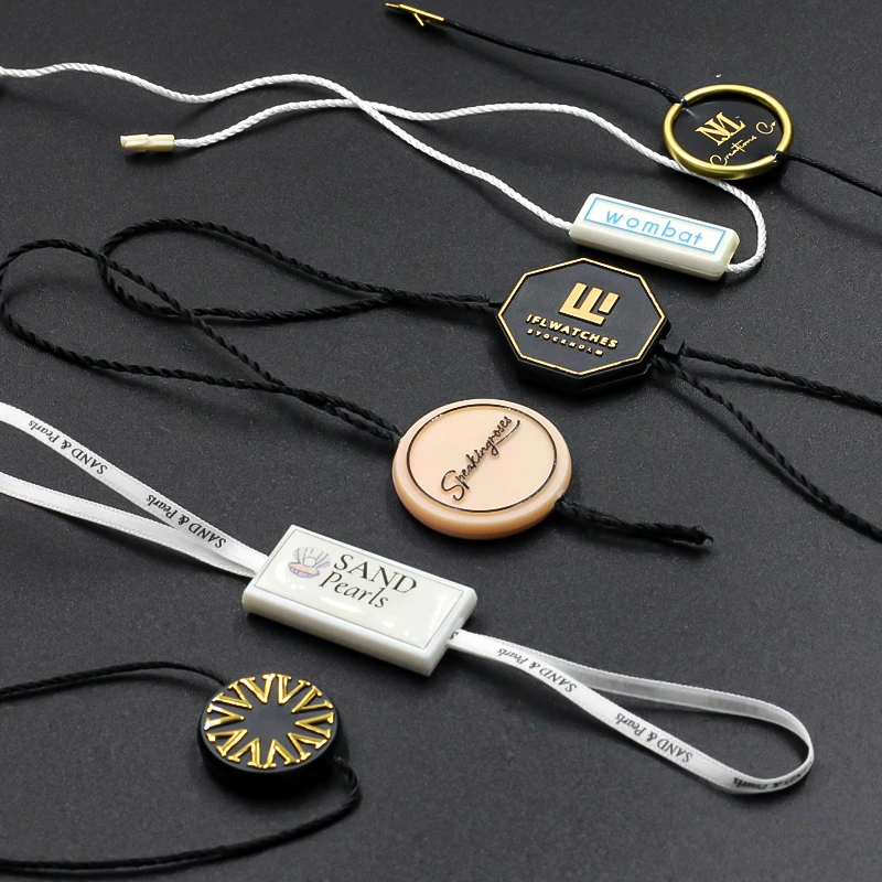 High Quality Custom Clear Embossed Name Logo Labels Plastic Swing Hang Tag Seal String for Luggage and Garment Labels for Shoes