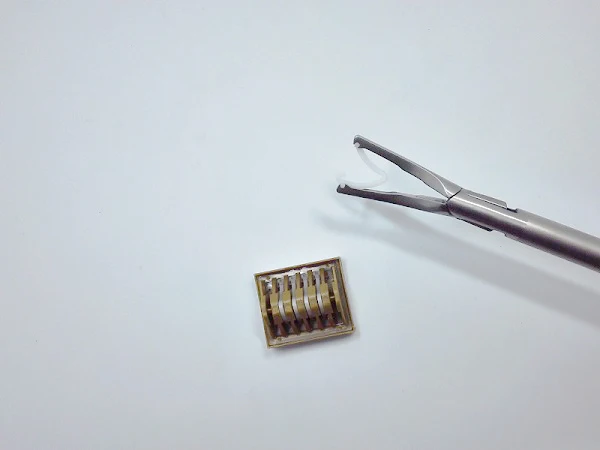 Surgical laparoscopic and open surgical clip applier