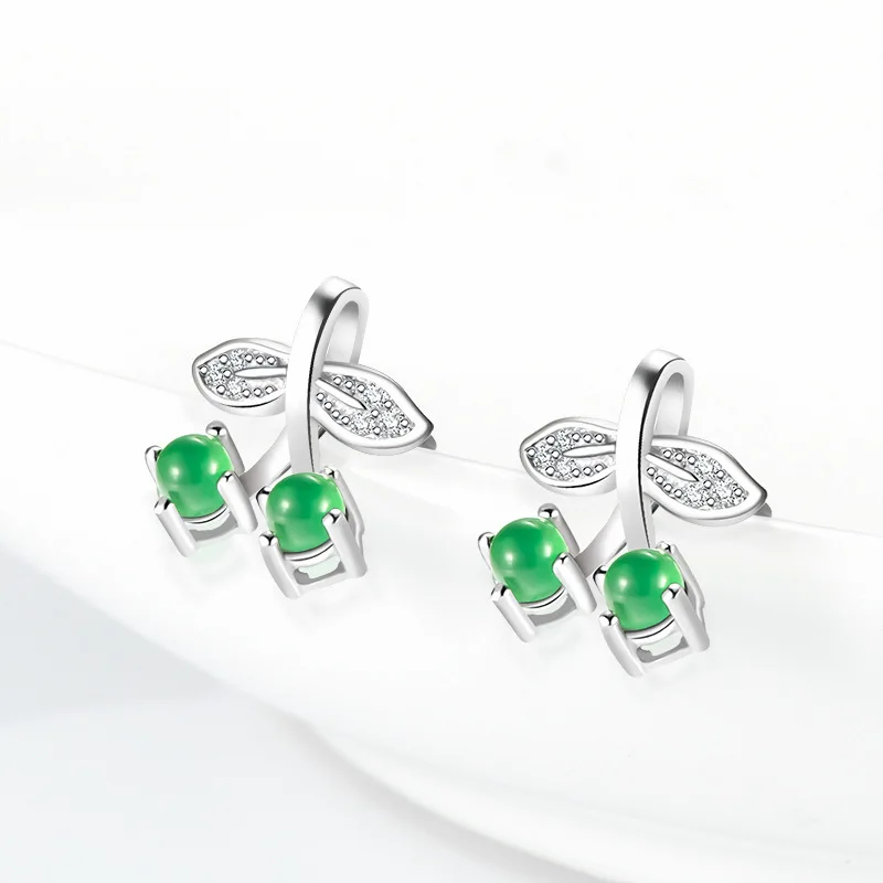 Natural jadeite sun green ear stud S925 silver inlay give appraisal certificate D620