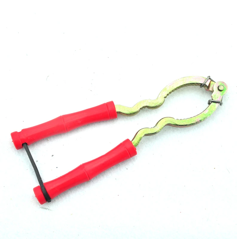 Walnut Clip Peeling Clip Pecan Tool Household Multifunctional Artifact for Opening Nuts tongs Small walnut sheller