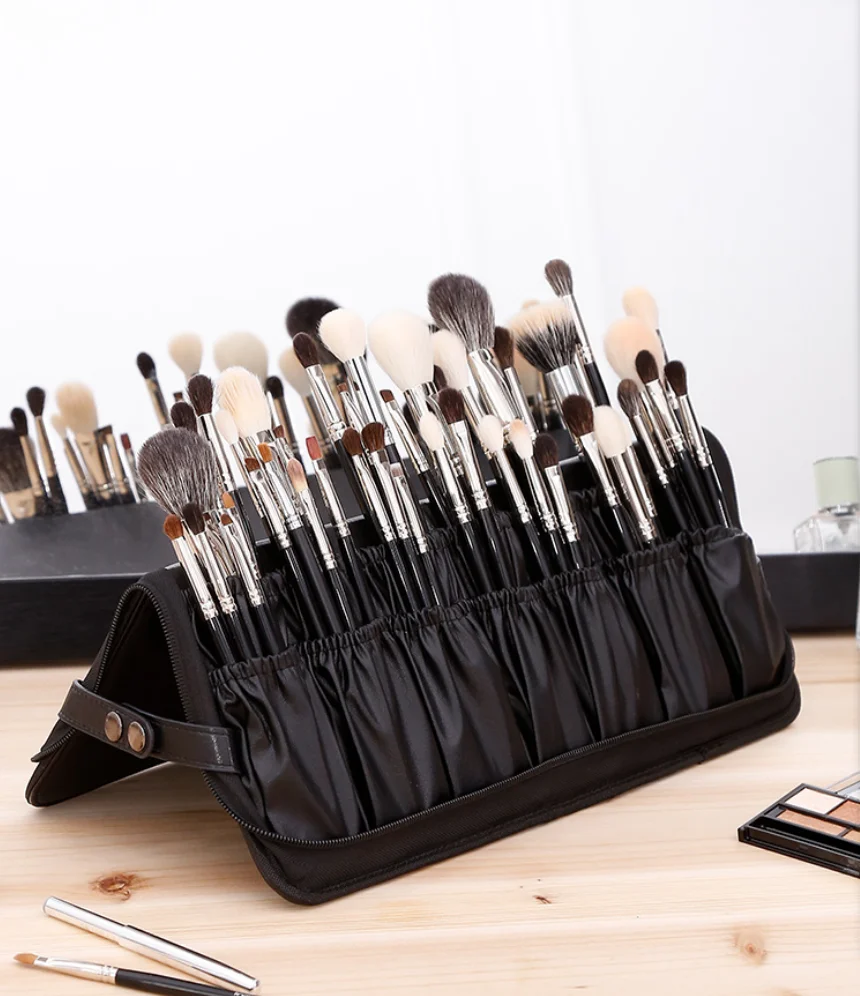 Fashion Women Waterproof Portable Stand Makeup Bag Organizer Waterproof Pu Holographic Cosmetic Makeup Artist Bag 1pc/poly Bag +