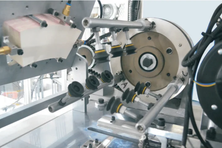 Servo motor controlling  paper bowl making production line