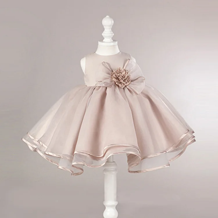 Princess pompadour dress