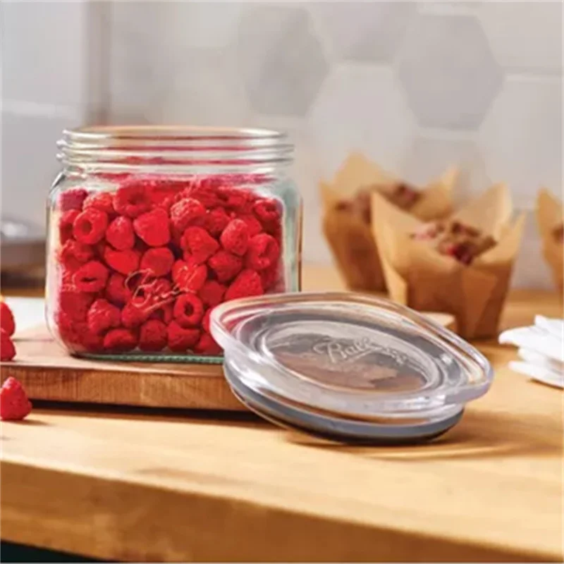 Wholesale Food  Kitchen Glass Canisters For Coffee Flour Sugar Candy Cookie Spice Storage Glass Jars Containers