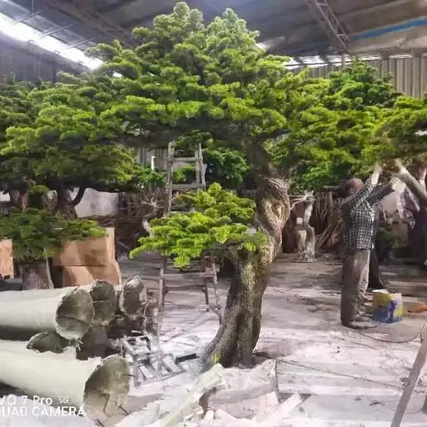 2024 OEM Large indoor Simulation ornamental trees plant Artificial Pine Trees artificial trees