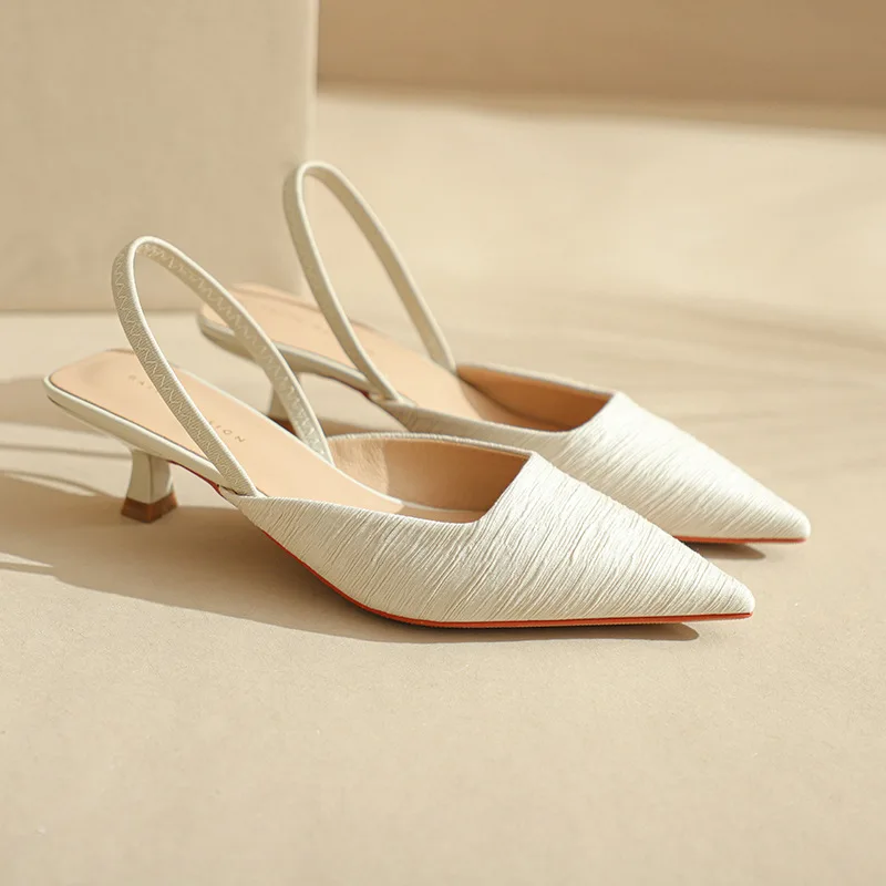 Spring And Autumn Low Thin Heels Fashion Sandals Casual Classic Design Interpretation Of Elegant Charm Business Slippers