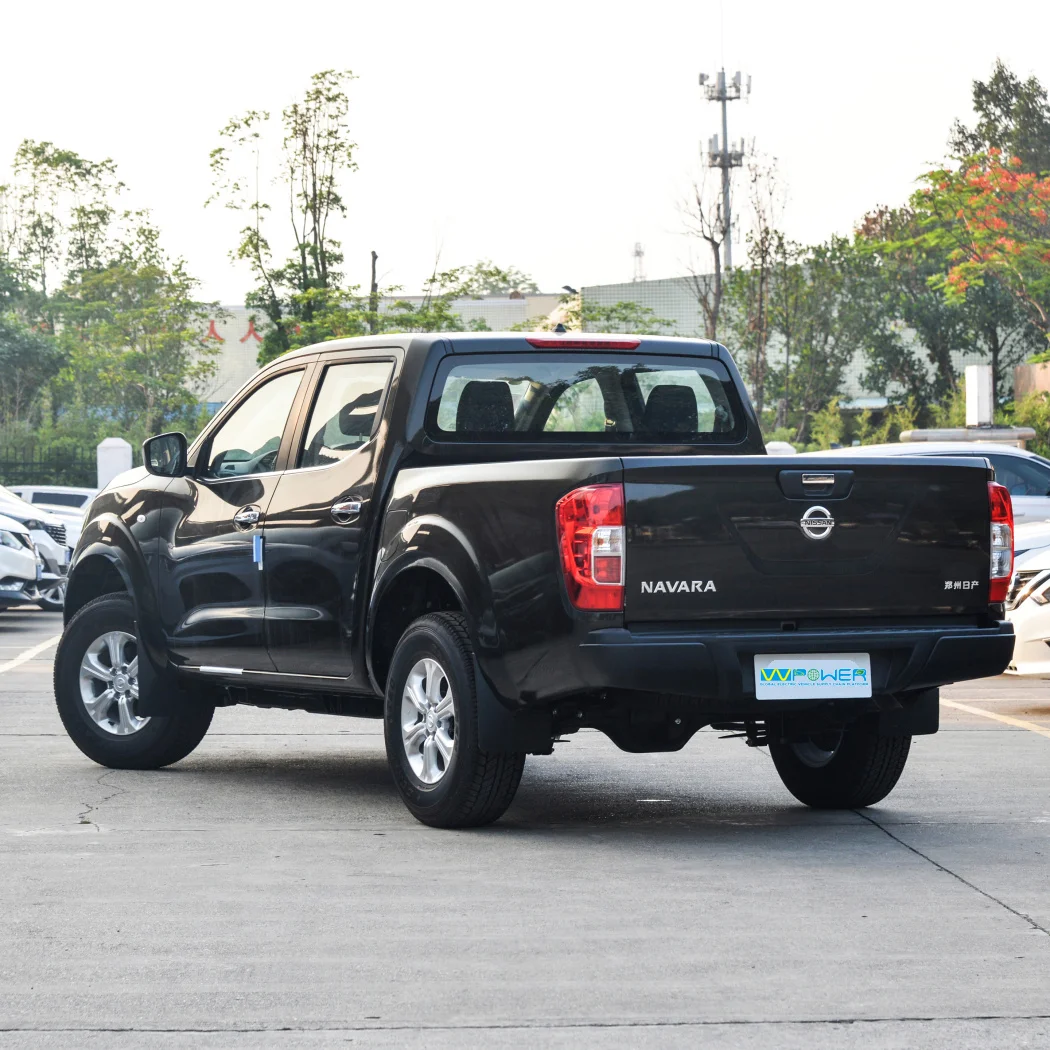 Hot Selling NISSAN foton pickup truck pickup truck bed tonneau cover double cabin pickup truck