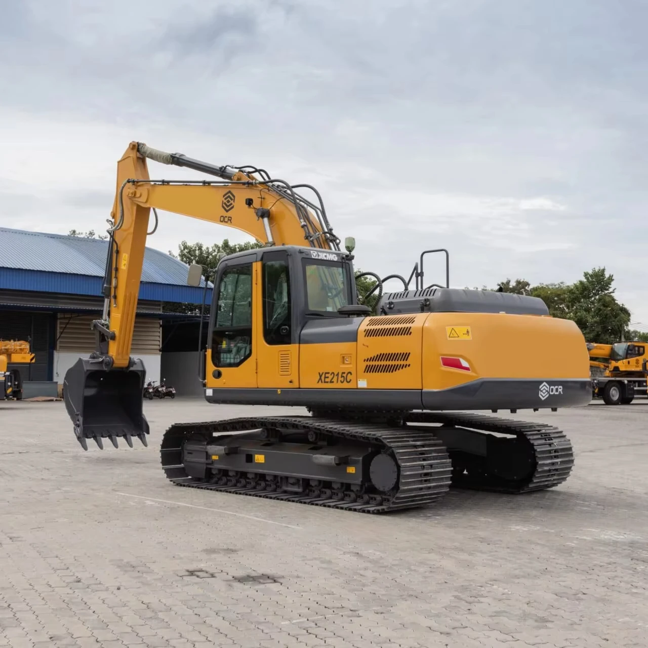 Nice Performance 21Ton Hydraulic Excavator XE215C With ISUZU Engine Crawler Digger