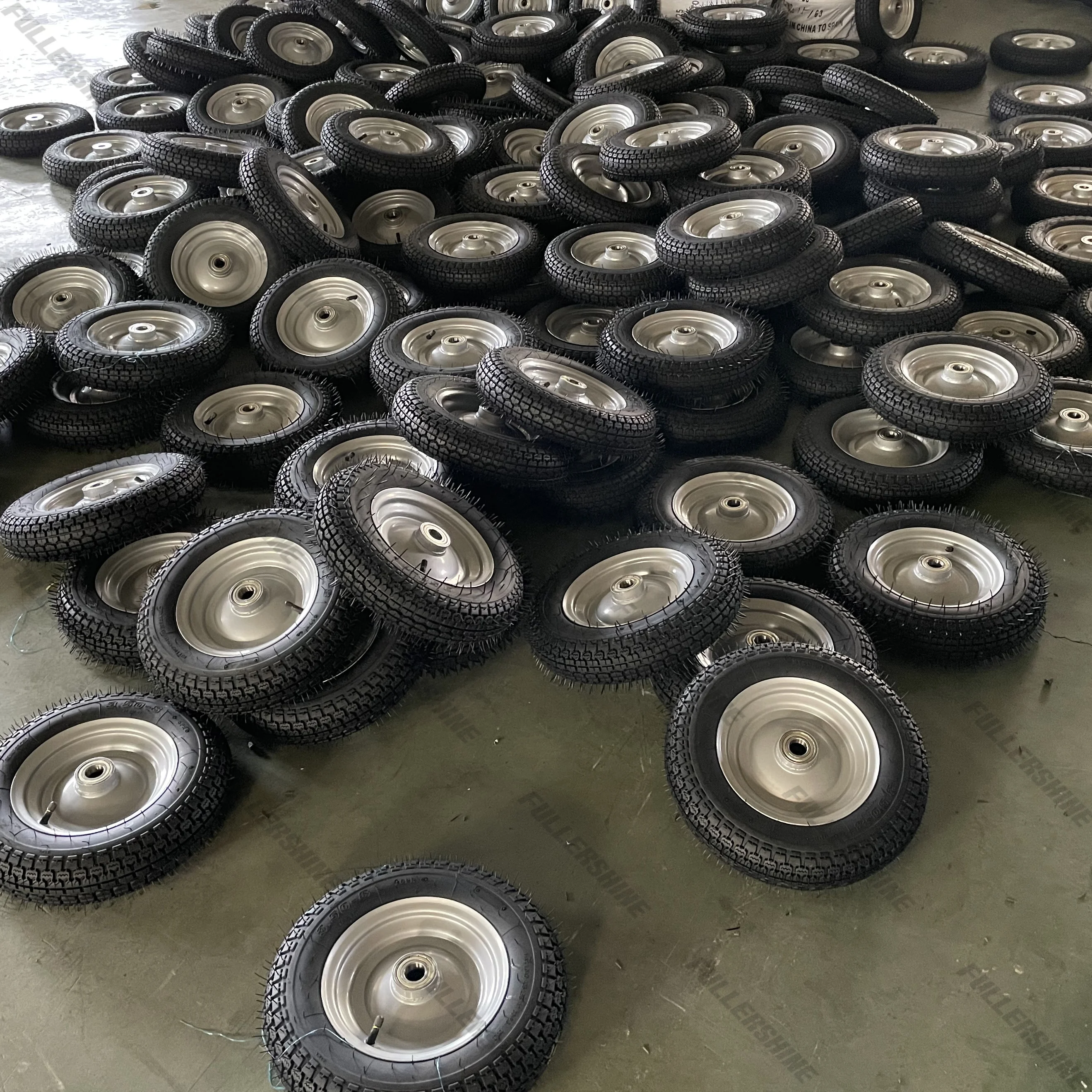 300Kgs heavy load capacity air rubber wheel 3.50-8 6PR