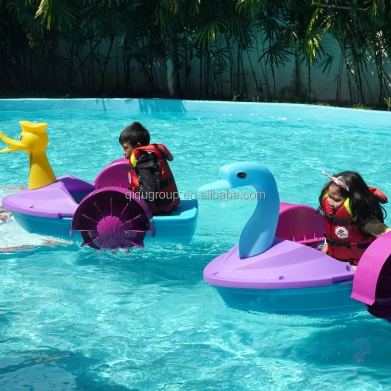 New style animal duck shape plastic rowing water kids hand paddle pedal boat for swimming pool