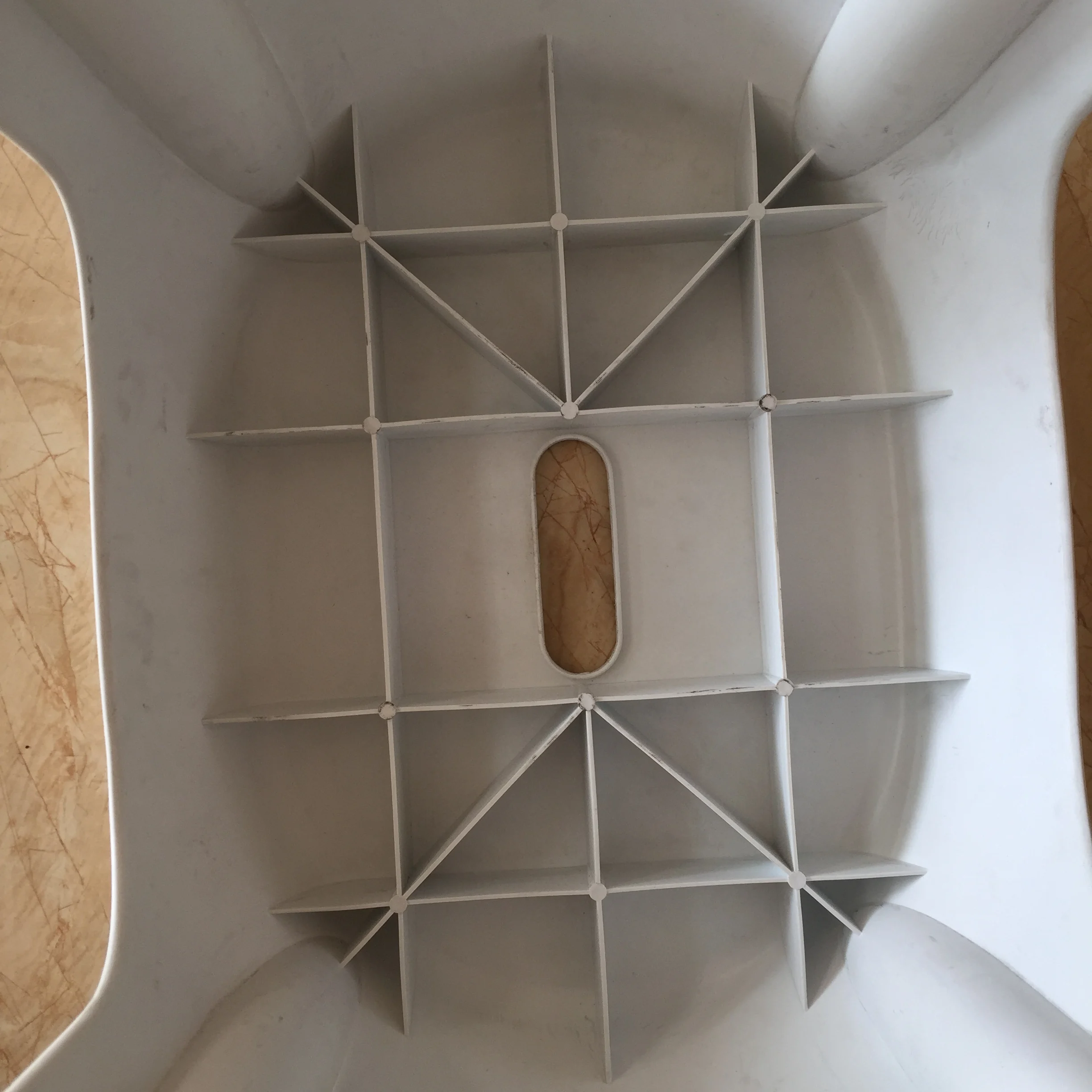 2024 new children plastic round anti slip bathroom step stool