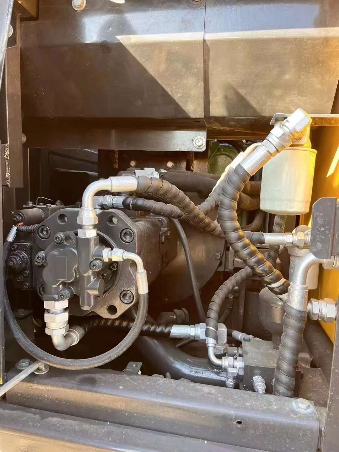 EC200DL/210D Used original high quality Volvo EC140 excavator in good condition 15 ton excavator Volvo EC140DL EC210