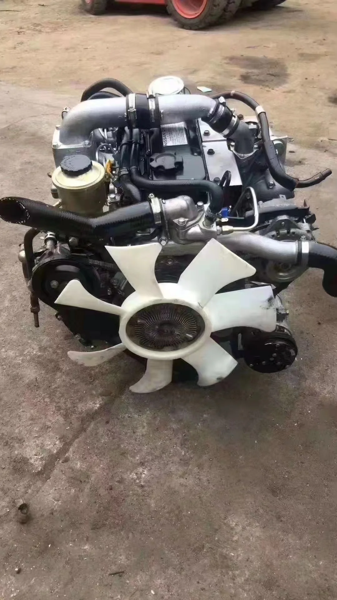High Performance 4 Cylinder Nissan Qd32 Engine Assembly For Sale