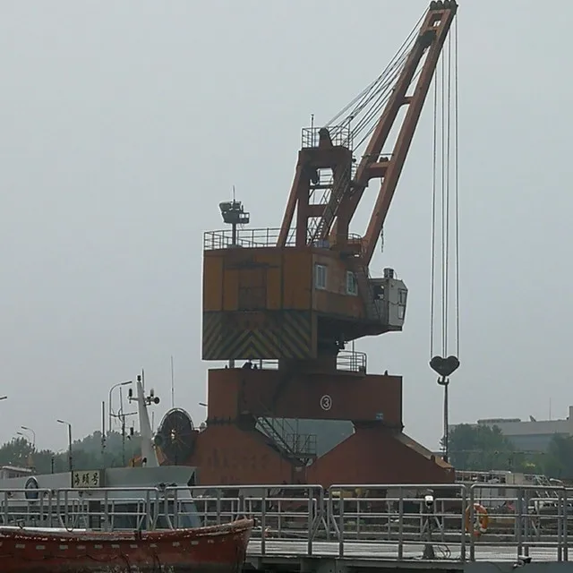 
USED 3UNIT PORT CRANE FOR SALE 