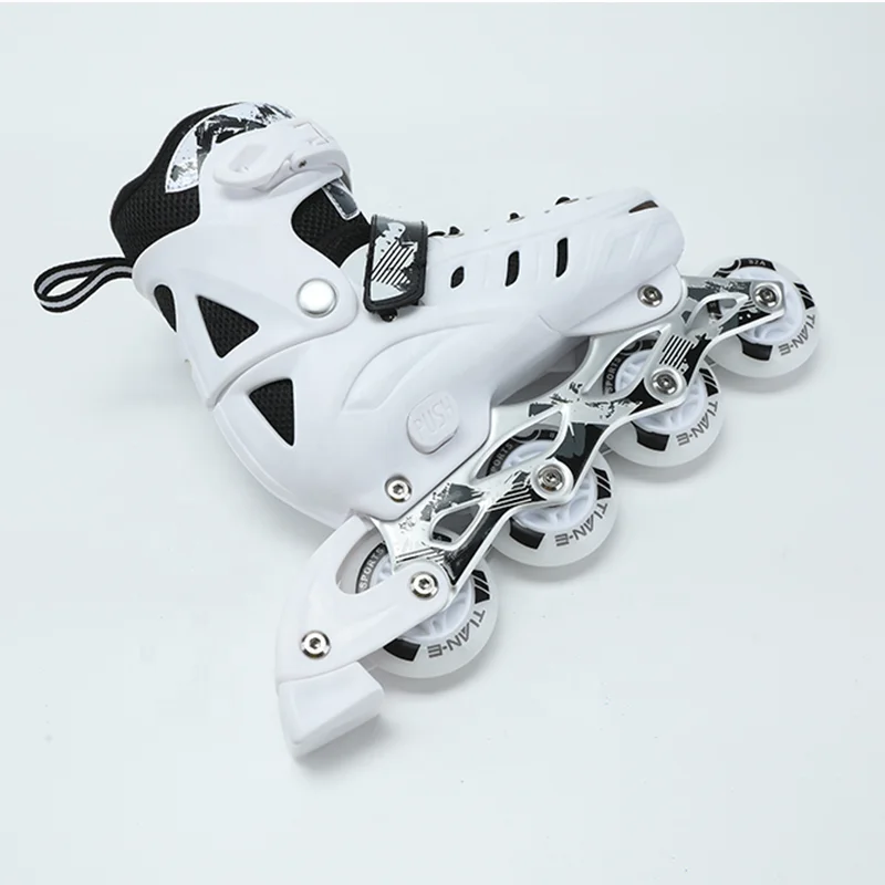 Adult Inline Skates Professional Adjustable Size PP Shell Roller Skates Shoes with 4 wheels Outdoor Flashing Skating