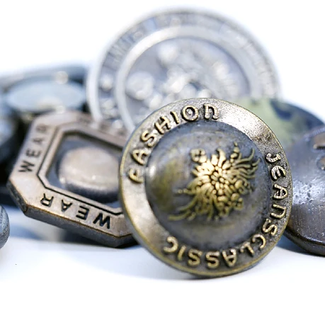 Custom Fashion Designer Luxury Decoration Engrave Gold Silver Brass Zinc Alloy Metal Badge Shank Jacket Jean Buttons Rivet Nut