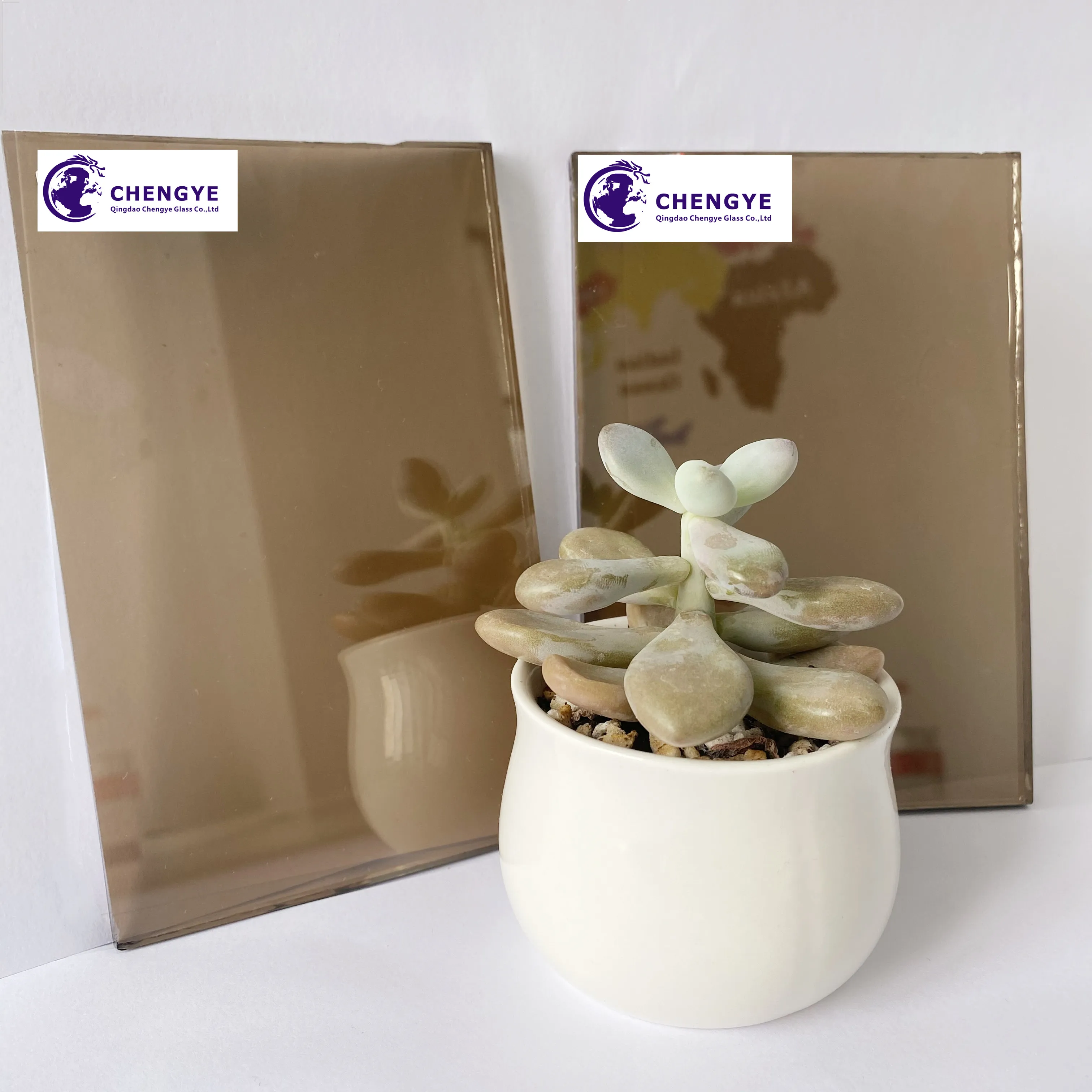 Основные клиенты нуждаются в глубокой бронзе 3660*2440 мм цветное плавающее стекло коммерческий лист отражающее стекло