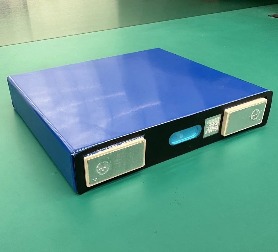 Manufacturer From China 40ah 50ah 60ah Lifepo4 Battery Cell 3.2v 400ah Lifepo4 100ah 200ah Cell 3.2v Flat Lifepo4 Battery Cell