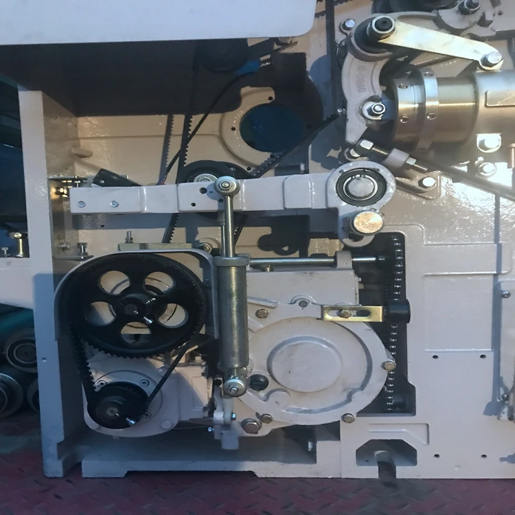 Ткацкий станок для джинсовой ткани