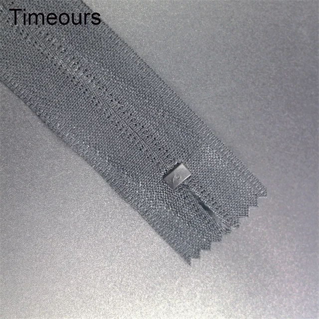 Custom O/E Multi-Color 5# Nylon Close End Zipper Tape For Middle East Style Garment