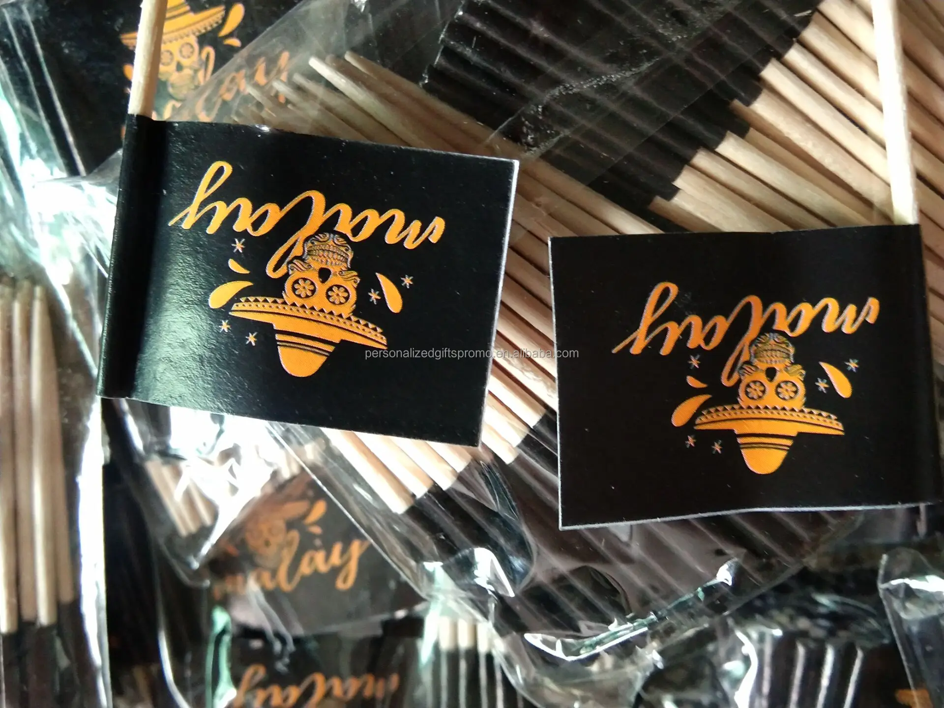 Mini flag in size 1 3/8 x 1 Great decoration for dessert Signs Banner Flags Displays TOOTHPICKS Flags