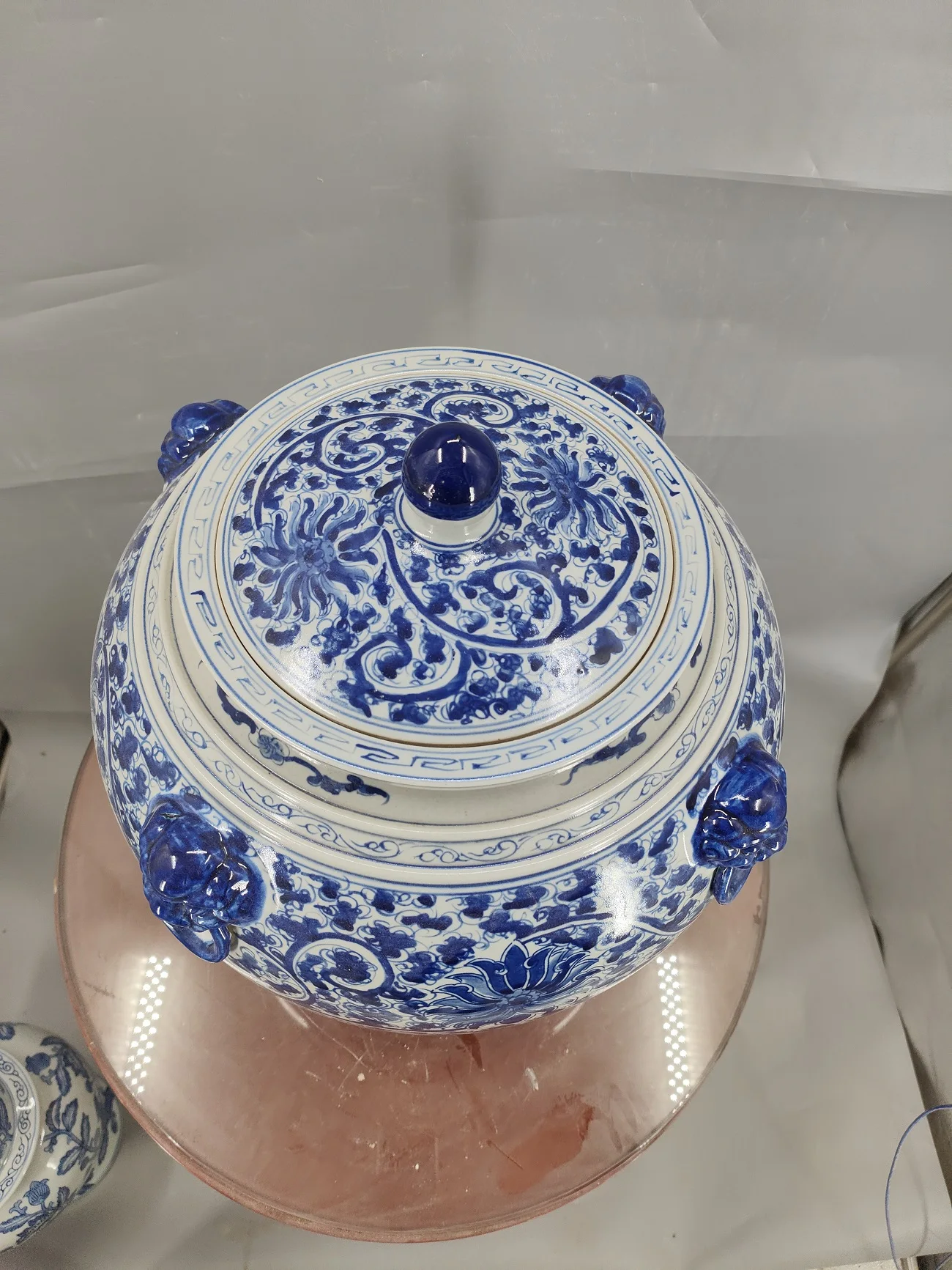 Blue and white jingdezhen antique chinese porcelain classic flower vase home decoration items for kitchen storage