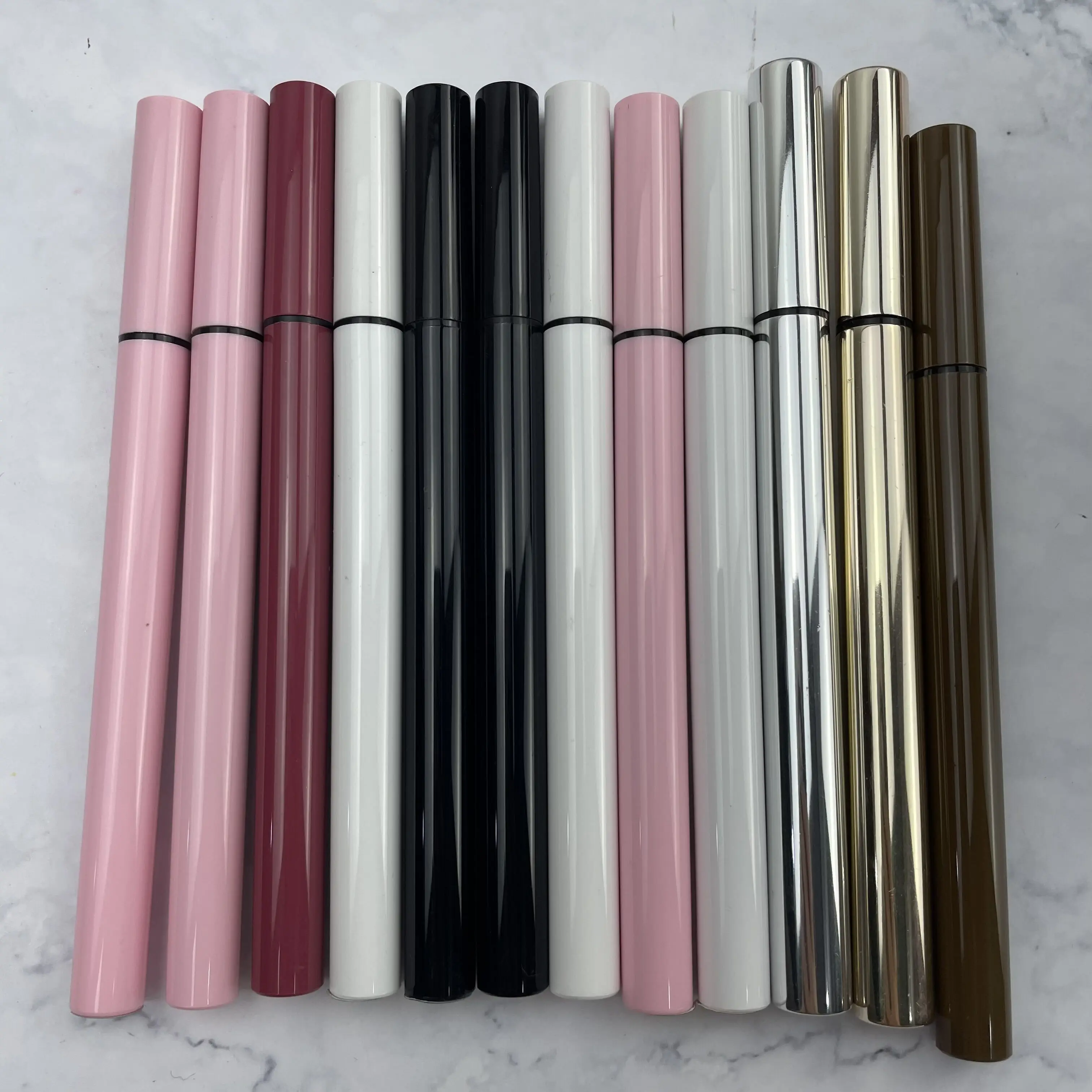 Private Label Waterproof High Pigment Liquid Eyeliner Wholesale Adhesive Eyeliner Pen Matte Eyeliner