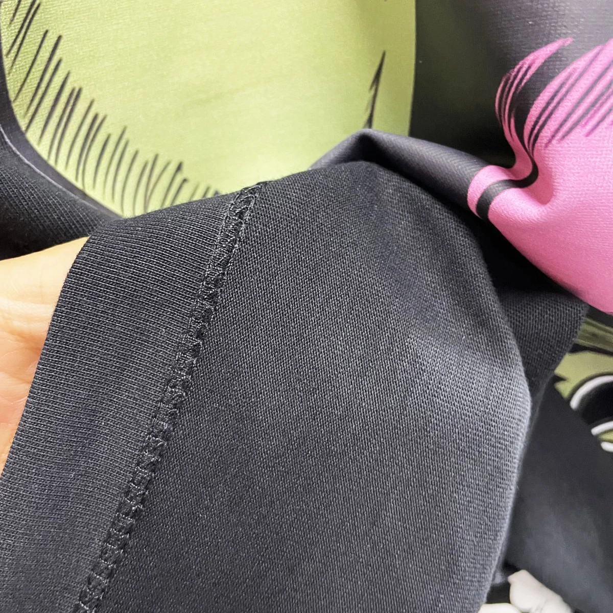 Plain 240 Gsm Cotton Cropped Graphic T Shirts Men Design Heavy Weight Screen Print T-Shirt Manufacturer Custom Logo