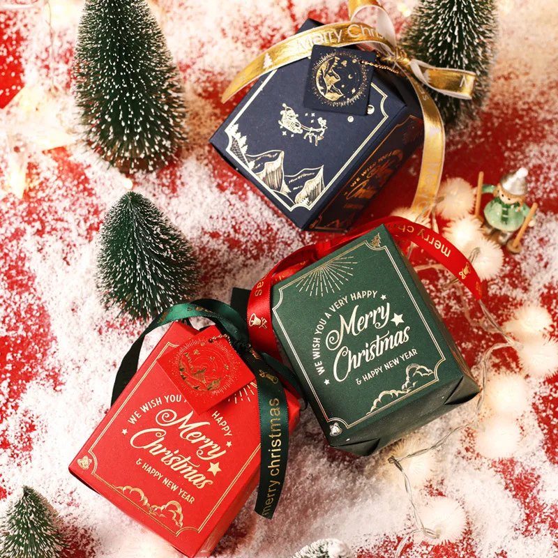 Wholesale Custom Folding Food Packaging Paper Box For Sushi Cake Cookiey Macaron Donut Takoyaki Candy Packaging Box