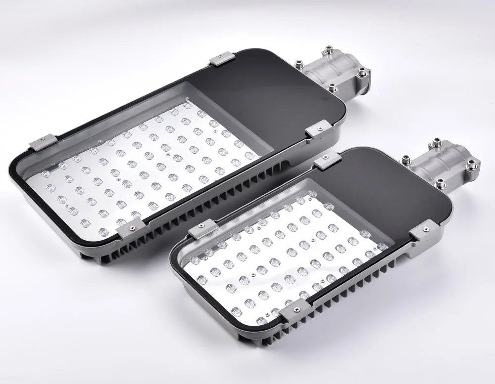 China Oem Lighting Fixtures Led Street Light Lens Machine