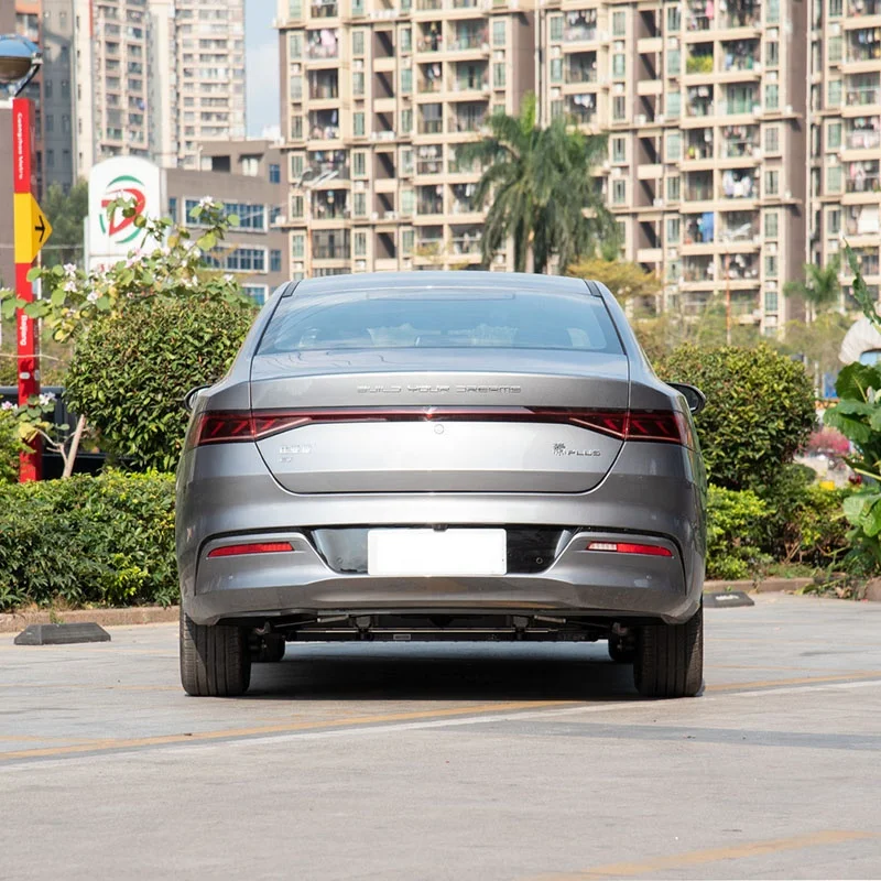 BYD Qin PLUS 2024 слава версия EV420KM ведущая модель